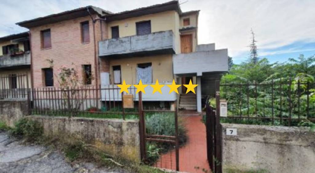 appartamento in vendita a Colle di Val d'Elsa