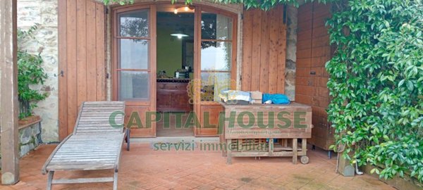 appartamento in vendita a Colle di Val d'Elsa