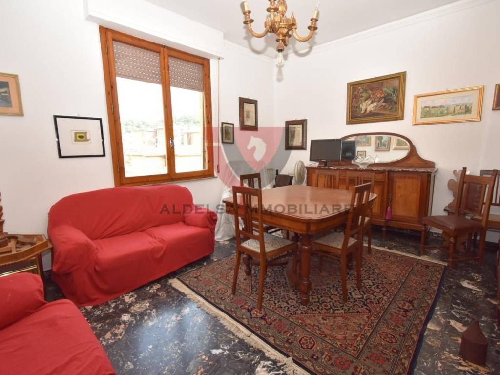 appartamento in vendita a Colle di Val d'Elsa