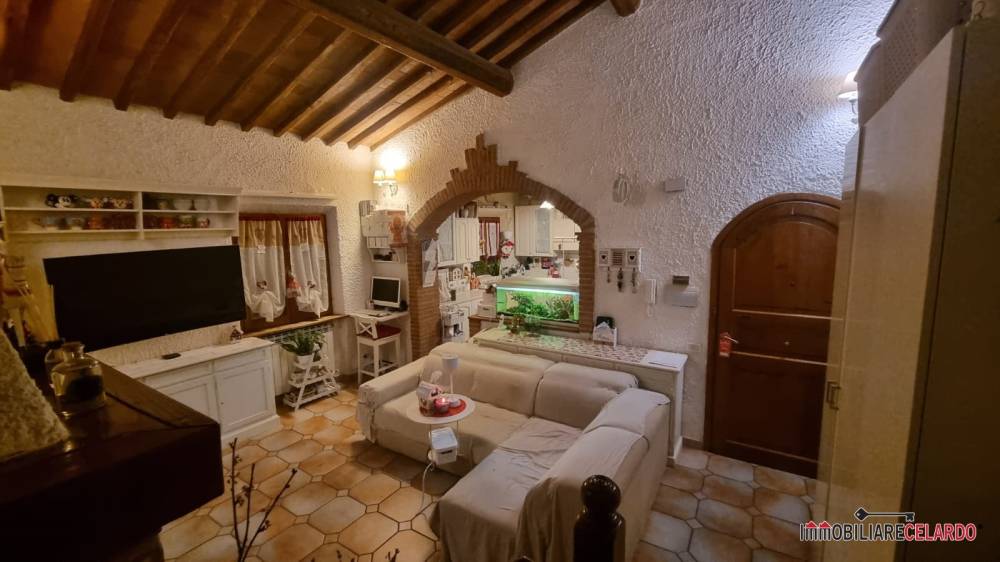 appartamento in vendita a Colle di Val d'Elsa