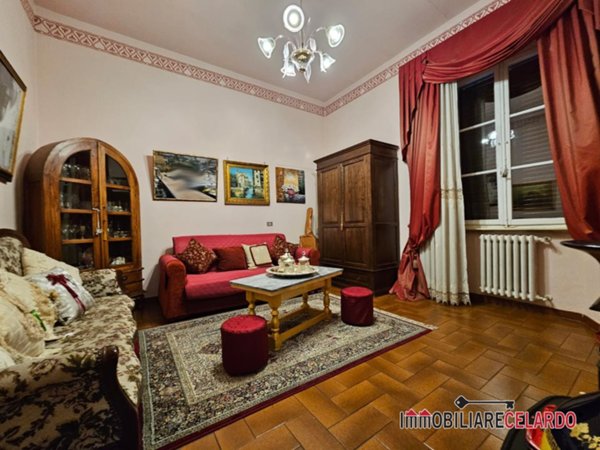 appartamento in vendita a Colle di Val d'Elsa