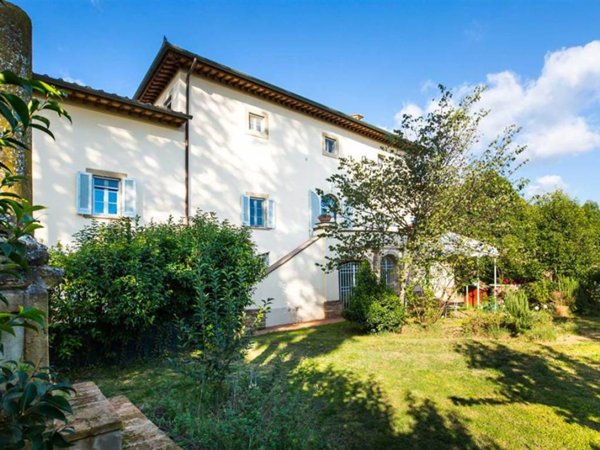 appartamento in vendita a Colle di Val d'Elsa