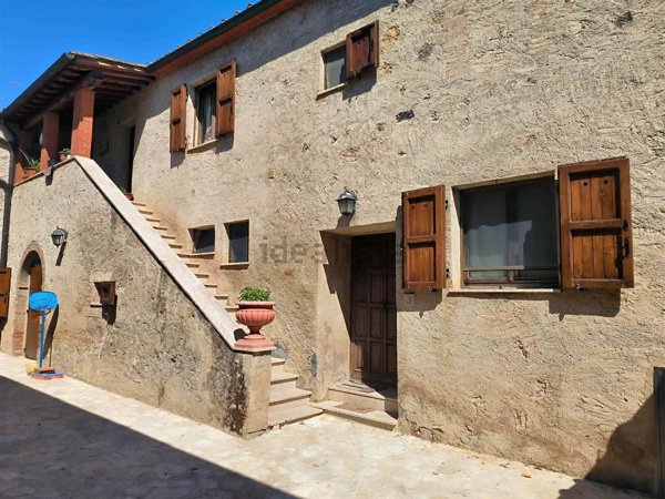 casale in vendita a Colle di Val d'Elsa