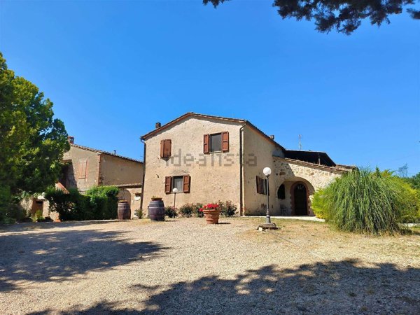casale in vendita a Colle di Val d'Elsa