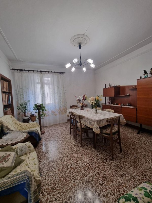 appartamento in vendita a Colle di Val d'Elsa