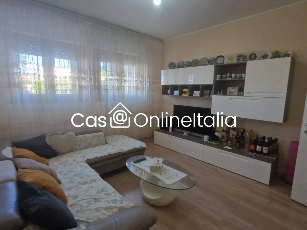 appartamento in vendita a Colle di Val d'Elsa