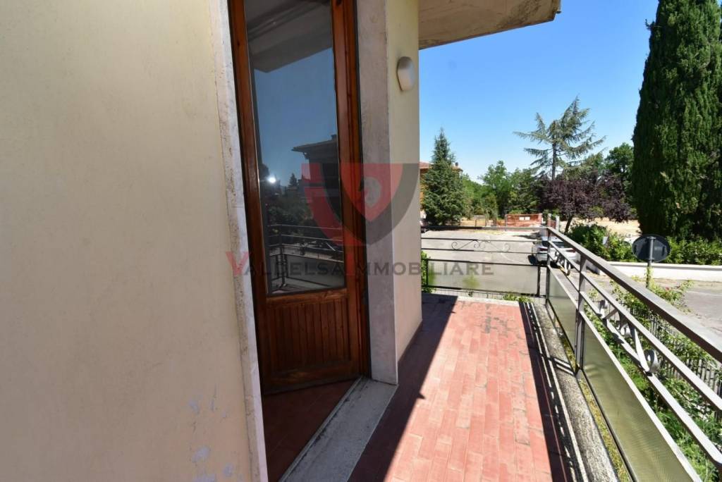 appartamento in vendita a Colle di Val d'Elsa