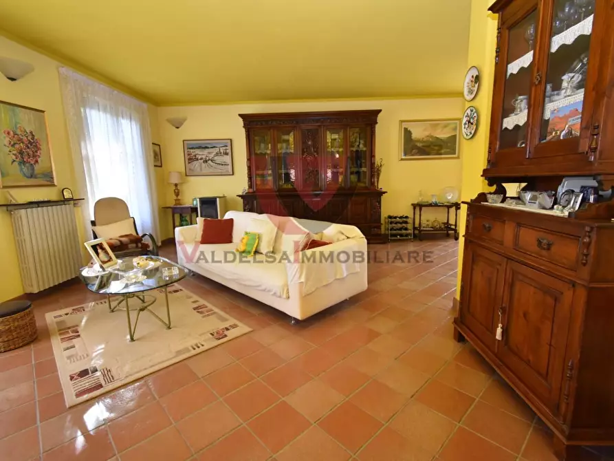 casa indipendente in vendita a Colle di Val d'Elsa