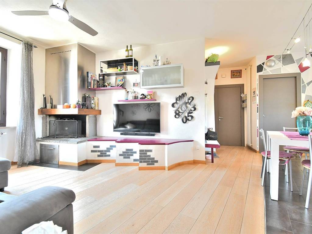appartamento in vendita a Colle di Val d'Elsa