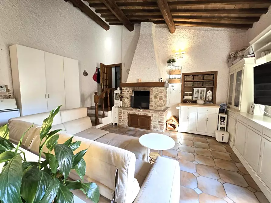 appartamento in vendita a Colle di Val d'Elsa