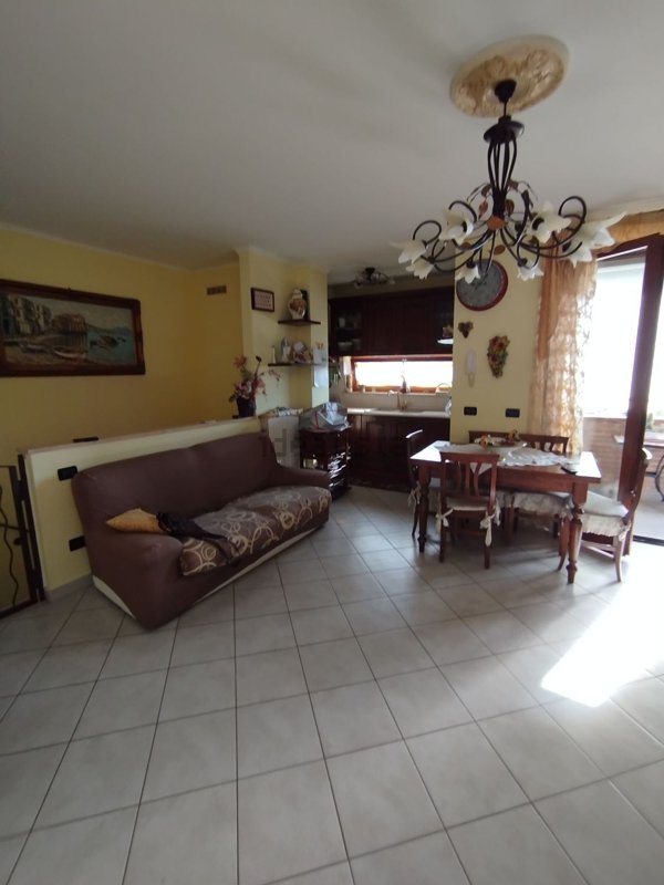 appartamento in vendita a Colle di Val d'Elsa