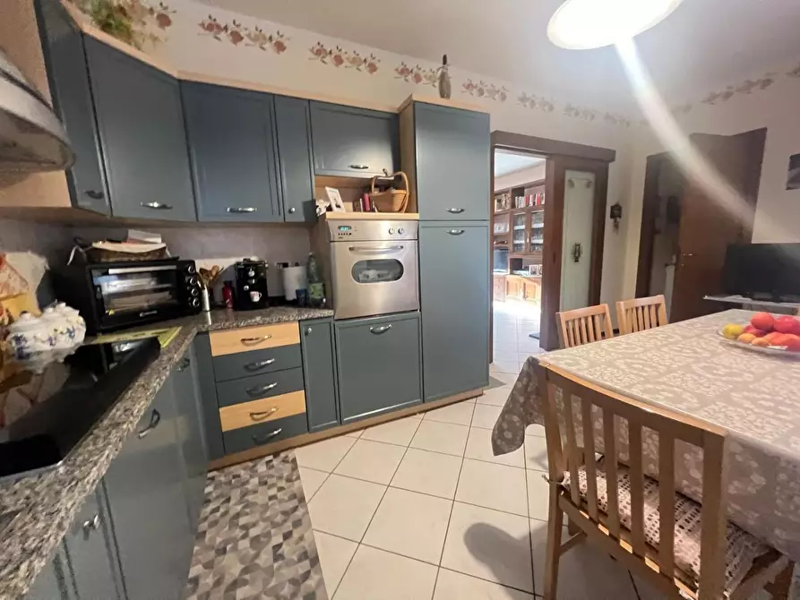 appartamento in vendita a Colle di Val d'Elsa