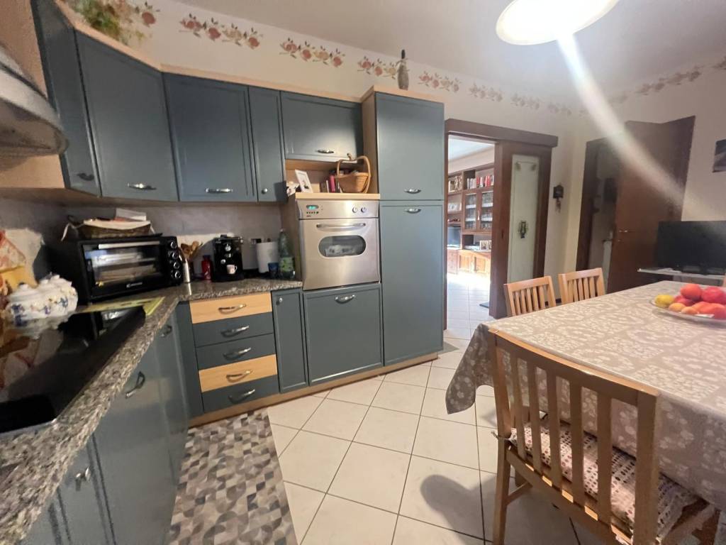appartamento in vendita a Colle di Val d'Elsa