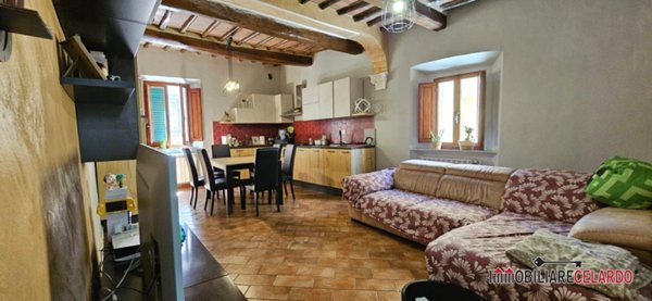 appartamento in vendita a Colle di Val d'Elsa
