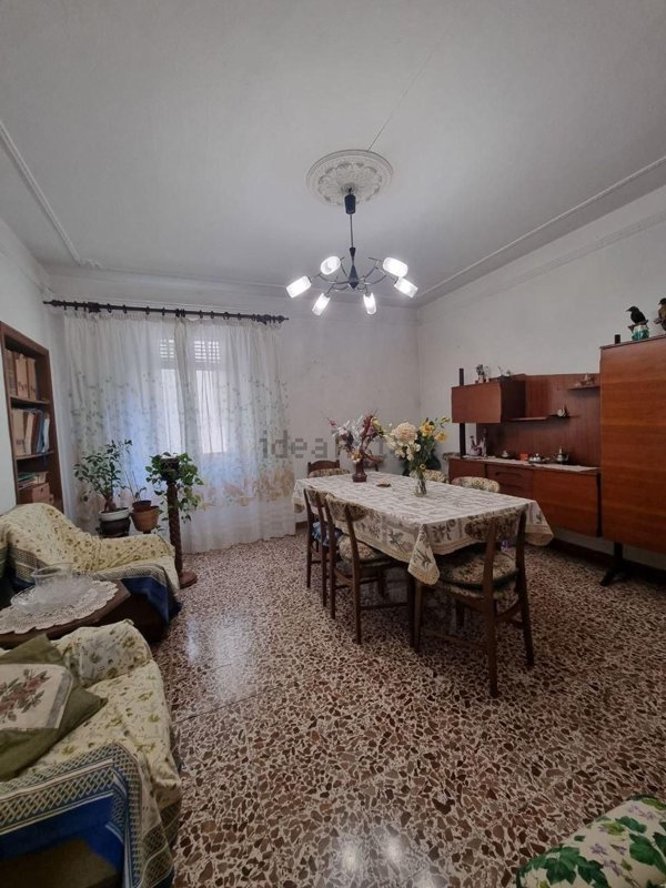 appartamento in vendita a Colle di Val d'Elsa