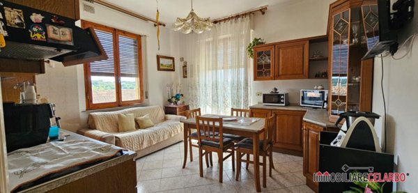 appartamento in vendita a Colle di Val d'Elsa