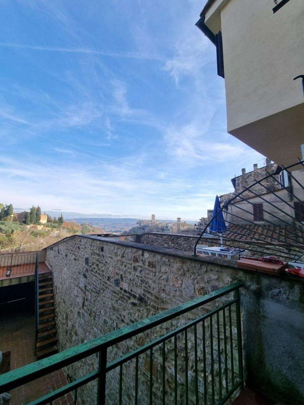 appartamento in vendita a Colle di Val d'Elsa