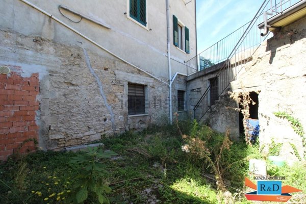 appartamento in vendita a Colle di Val d'Elsa