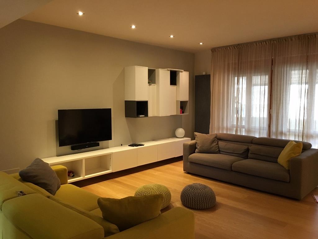 appartamento in vendita a Colle di Val d'Elsa