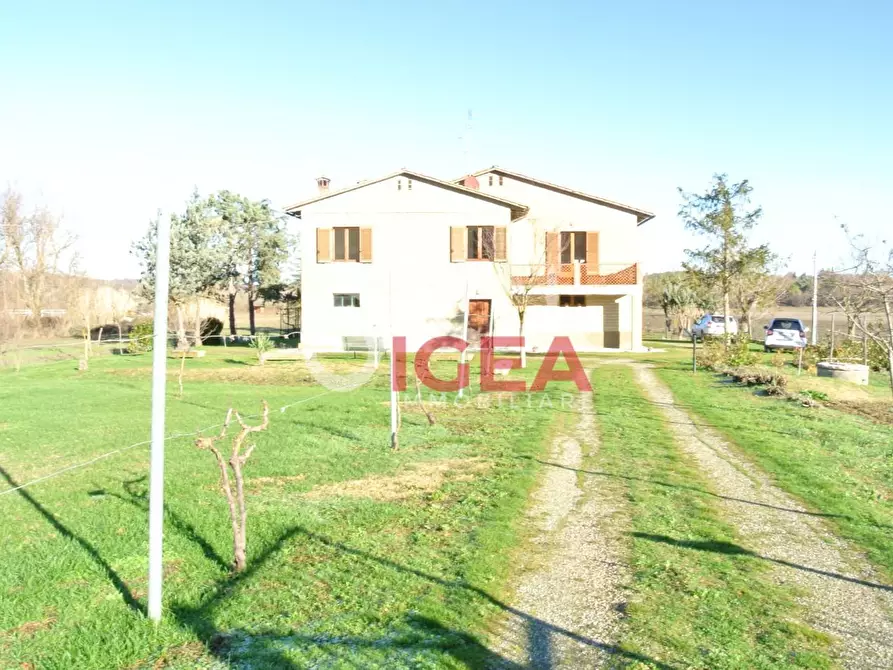 casa indipendente in vendita a Colle di Val d'Elsa