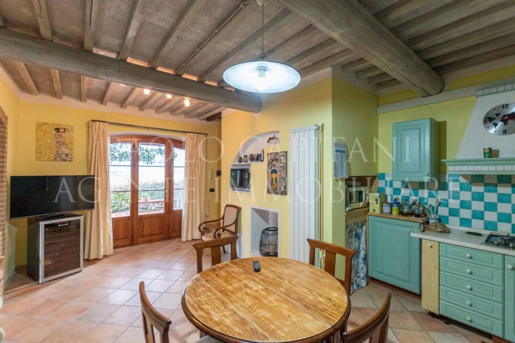 casa indipendente in vendita a Colle di Val d'Elsa