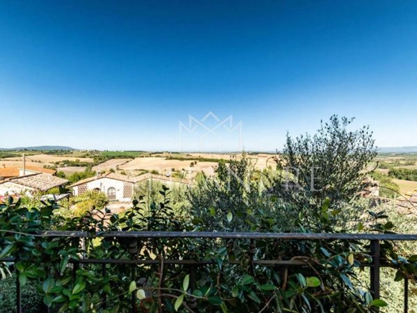 appartamento in vendita a Colle di Val d'Elsa