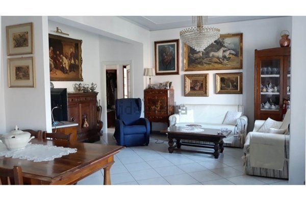 appartamento in vendita a Colle di Val d'Elsa