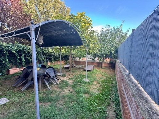 casa indipendente in vendita a Colle di Val d'Elsa