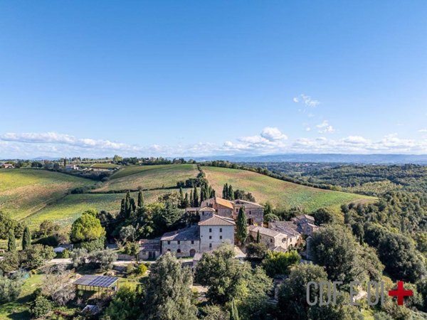 casa indipendente in vendita a Colle di Val d'Elsa