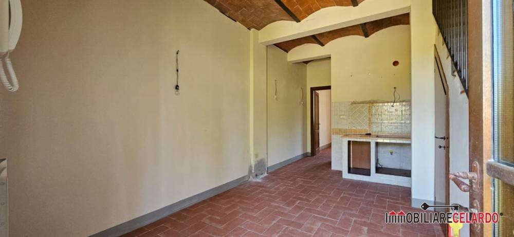 casa indipendente in vendita a Colle di Val d'Elsa