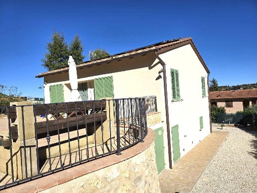 casa indipendente in vendita a Colle di Val d'Elsa