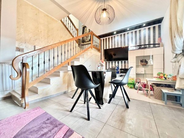 appartamento in vendita a Colle di Val d'Elsa