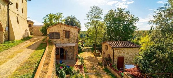 pentavano in vendita a Colle di Val d'Elsa