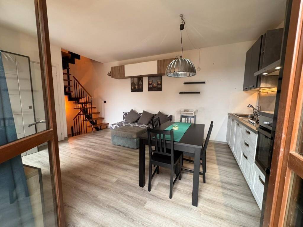 casa indipendente in vendita a Colle di Val d'Elsa