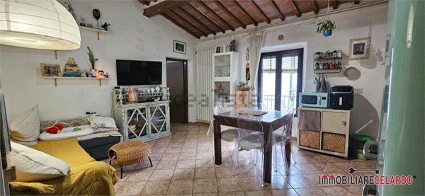 appartamento in vendita a Colle di Val d'Elsa