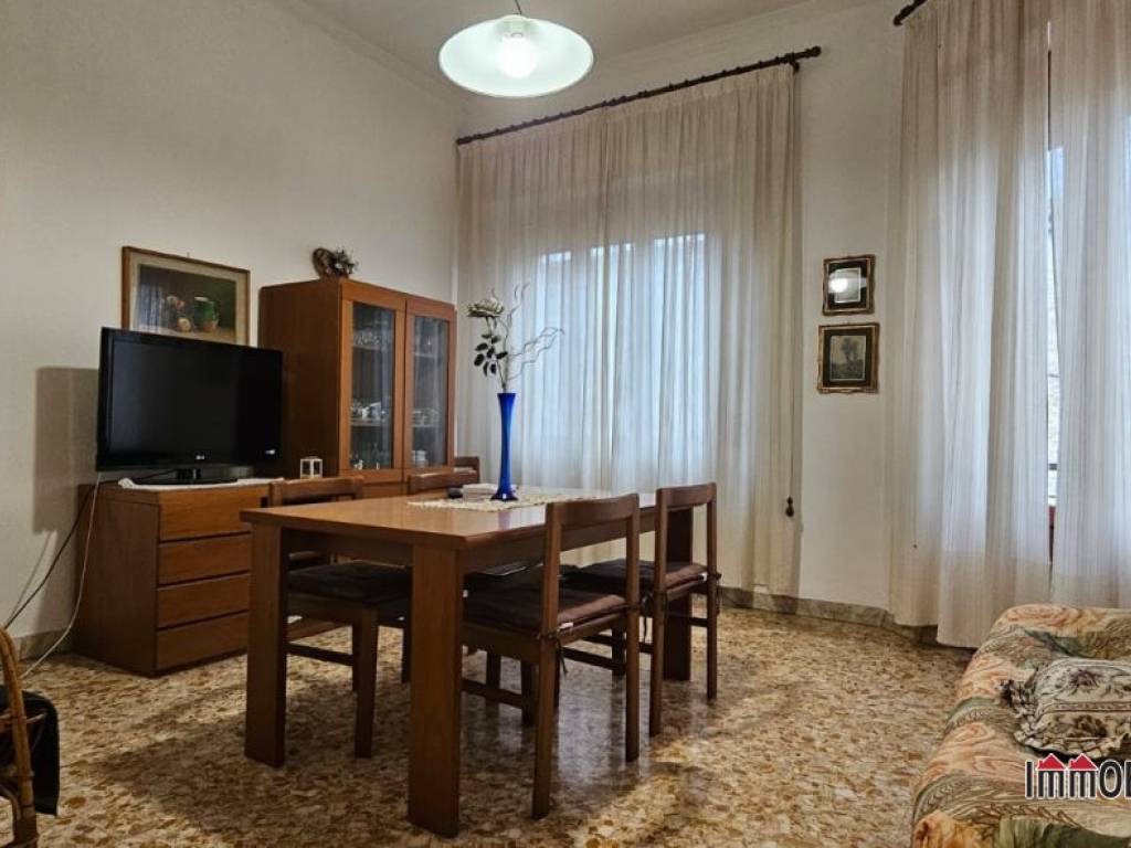 appartamento in vendita a Colle di Val d'Elsa