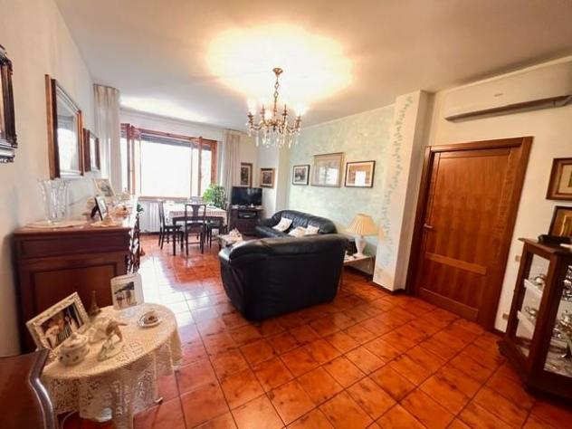 appartamento in vendita a Colle di Val d'Elsa