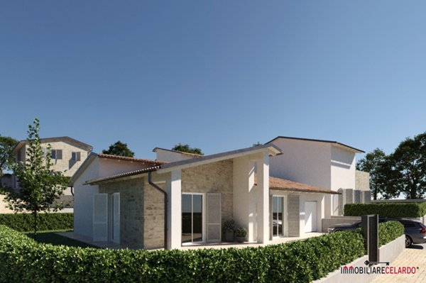 casa indipendente in vendita a Colle di Val d'Elsa