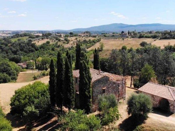 casa indipendente in vendita a Colle di Val d'Elsa in zona Le grazie