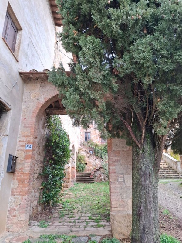 casa indipendente in vendita a Colle di Val d'Elsa