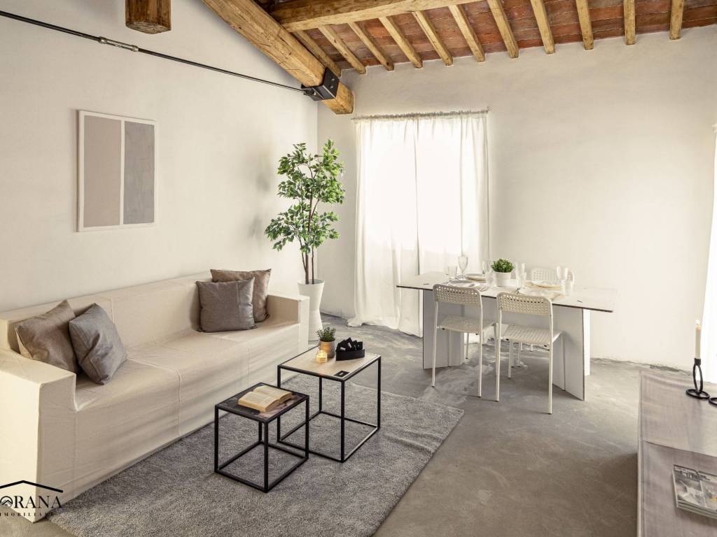 appartamento in vendita a Colle di Val d'Elsa