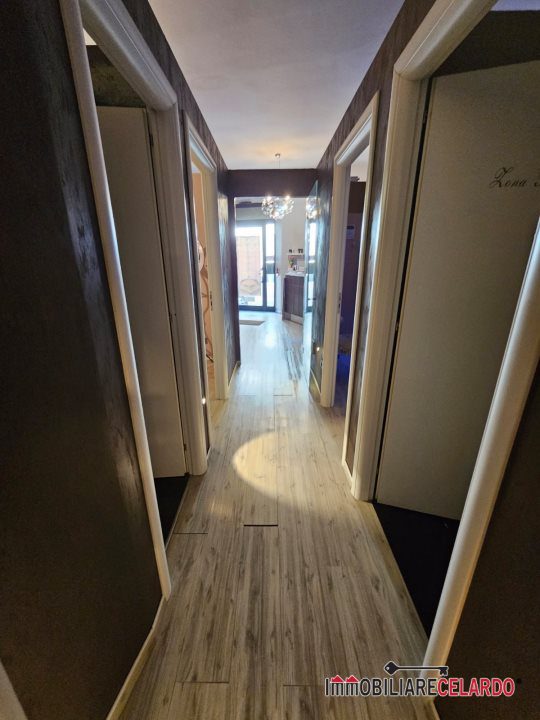 negozio in vendita a Colle di Val d'Elsa