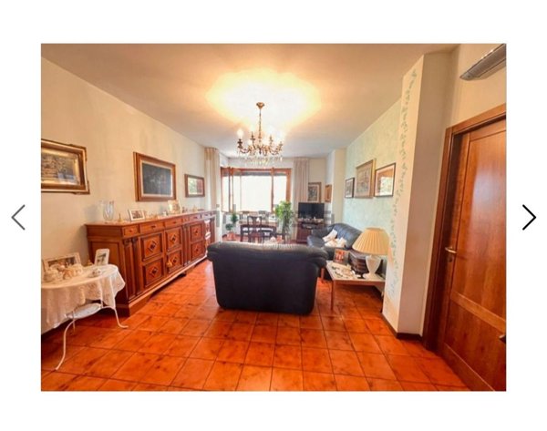 appartamento in vendita a Colle di Val d'Elsa