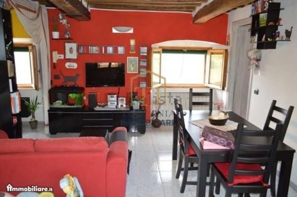 appartamento in vendita a Colle di Val d'Elsa in zona Boscona
