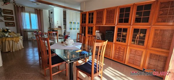 casa indipendente in vendita a Colle di Val d'Elsa in zona Le grazie