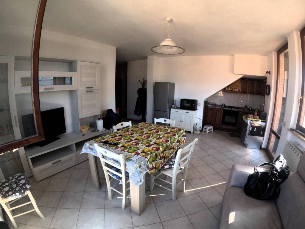 appartamento in vendita a Colle di Val d'Elsa