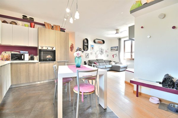 appartamento in vendita a Colle di Val d'Elsa