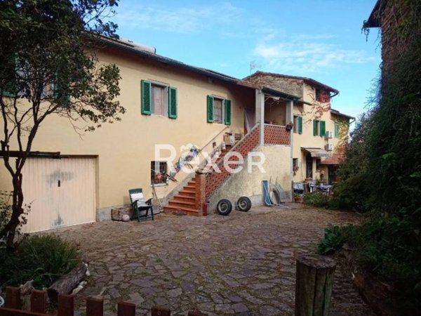 casa indipendente in vendita a Colle di Val d'Elsa