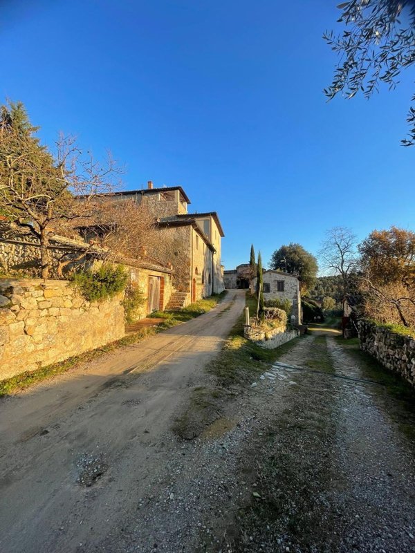 casale in vendita a Colle di Val d'Elsa