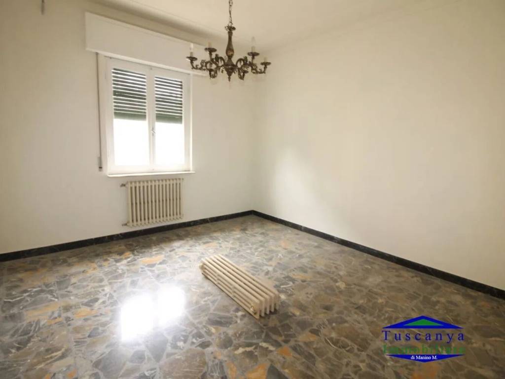 appartamento in vendita a Colle di Val d'Elsa